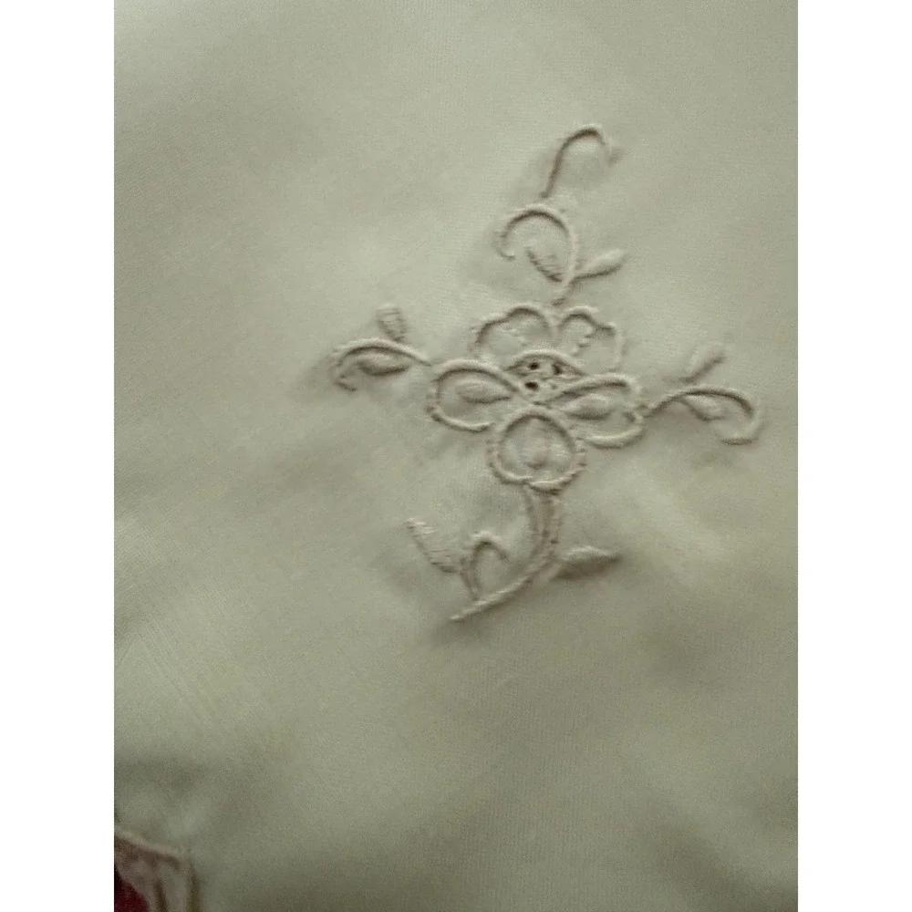 Napkins Cream Vintage Embroidered Linen Lot 6  cottagecore grandma‎ core